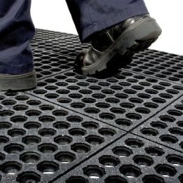 Dalle antifatigue ultra résistance en nitrile - Caillebotis industriels FATIGUE-STEP GRIT TOP