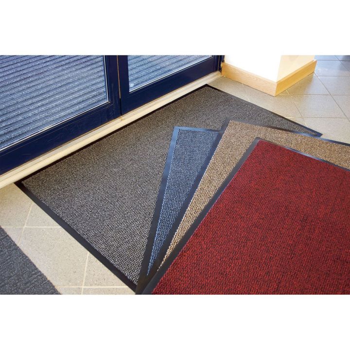 Tapis d’entrée économique  à partir de 25,00 € dans notre gamme de Tapis d'entrée