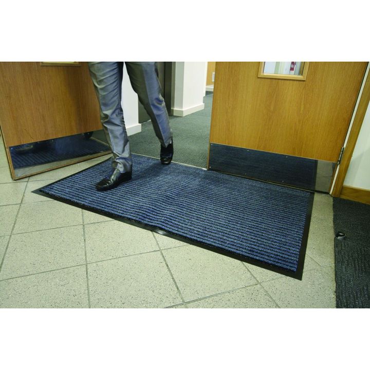 Tapis grattant et absorbant en polypropylène  à partir de 49,00 € dans notre gamme de Tapis d'entrée