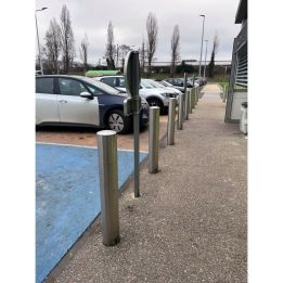 Borne anti-belier en inox 304