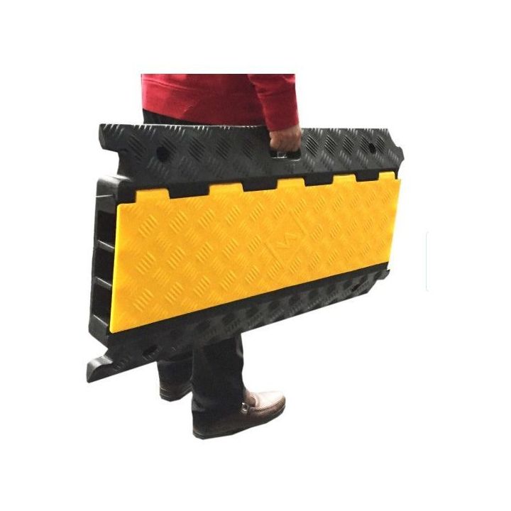 Protège câbles avec couvercle articulé