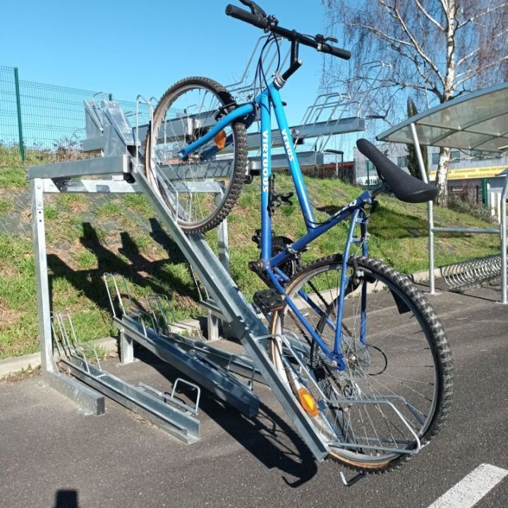 Rack à vélos double étages