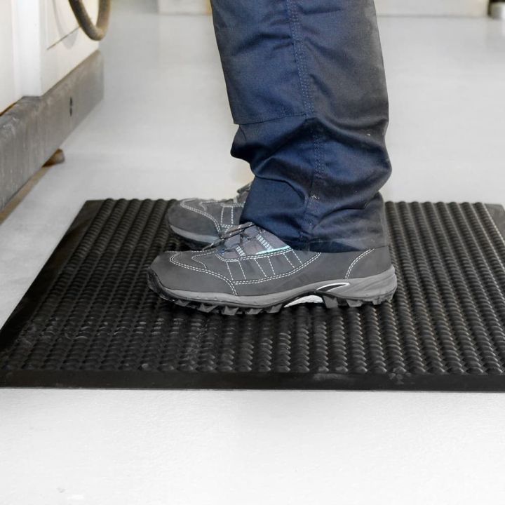 Tapis anti fatigue à surface à bulles premium, COBA ELITE