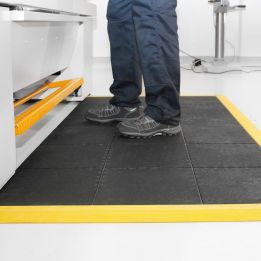 Dalle anti-fatigue premium à surface granuleuse, SOLID FATIGUE-STEP