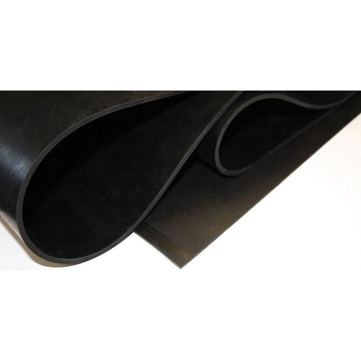 Bâche lisse en caoutchouc néoprène noir multi-usage pour protéger sol et surface. Bâches en caoutchouc à applications variées