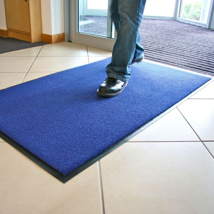 Tapis d'entrée moquette