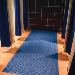 Dalle de sol en PVC souple et hygiénique - caillebotis milieux humides FLEXI-DECK LEISURE
