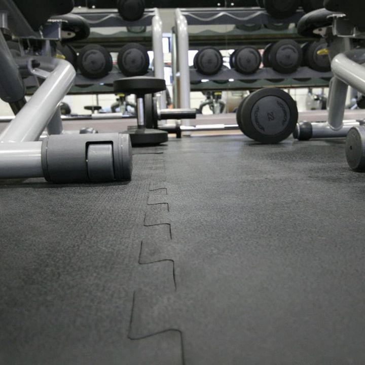 Dalle modulable en caoutchouc résistant dans notre gamme de Revêtements | Dalles et tapis loisirs