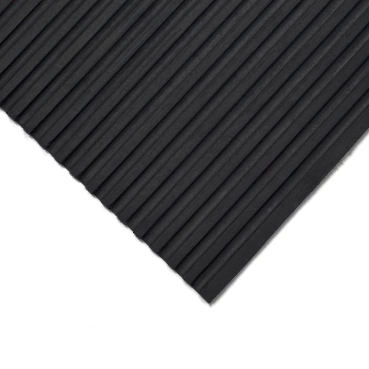 Tapis en caoutchouc ultra résistant dans notre gamme de Revêtements | Dalles et tapis loisirs