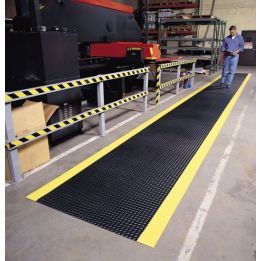 Revêtement antidérapant en tôle diamant - 737 Diamond Plate Runner