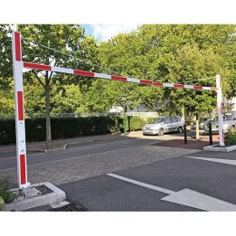 Portique pivotant pour parking