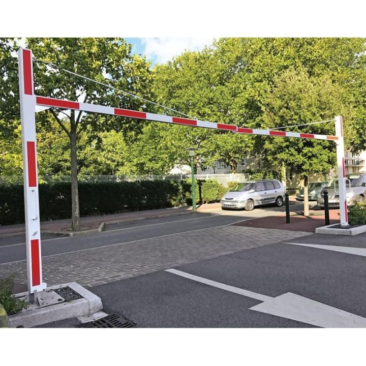Portique pivotant pour parking
