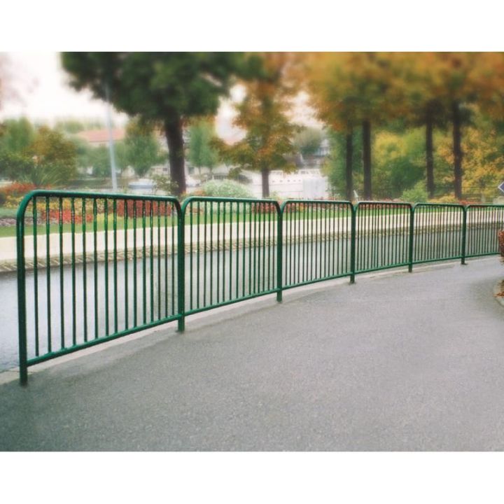 Barrière de ville à barreaux