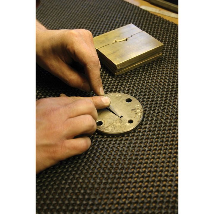 Tapis de protection antidérapant amortissant  - Revêtement antidérapant GRIPSAFE