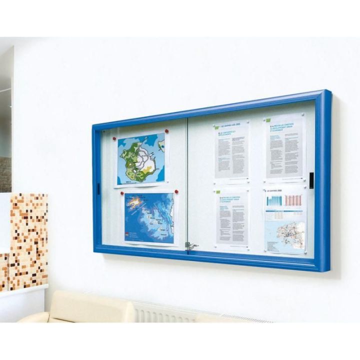 Vitrine coulissante.