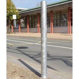 Poteau urbain en acier galvanisé