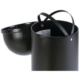 Détail Poubelle Ronde Rubbermaid Marshal