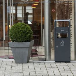 Poubelle d'extérieur avec cendrier