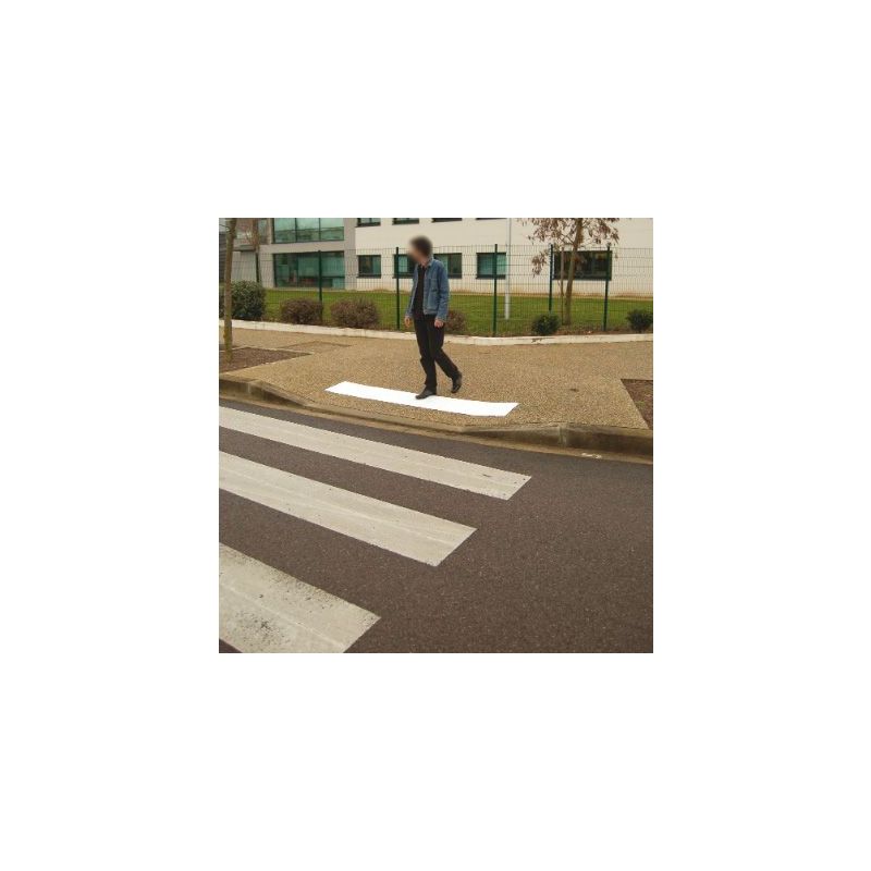 Bande d'éveil de vigilance / Bande podotactile