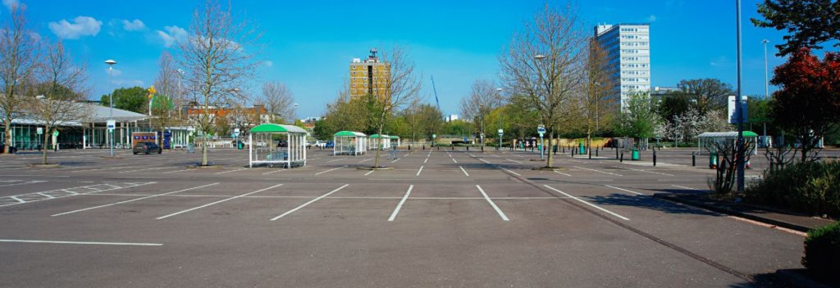 Quelles obligations réglementaires pour l’installation de butées de parking dans